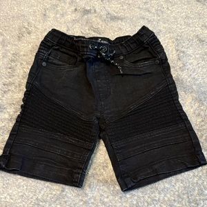 Size 4T Boy Shorts